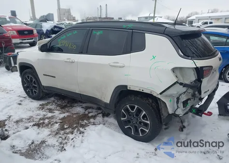 2021 Jeep Compass Trailhawk 4X4 from USA, damaged, VIN 3C4NJDDB6MT524171